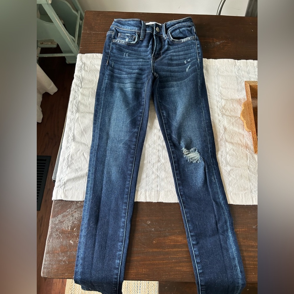 Dark wash skinny jeans
